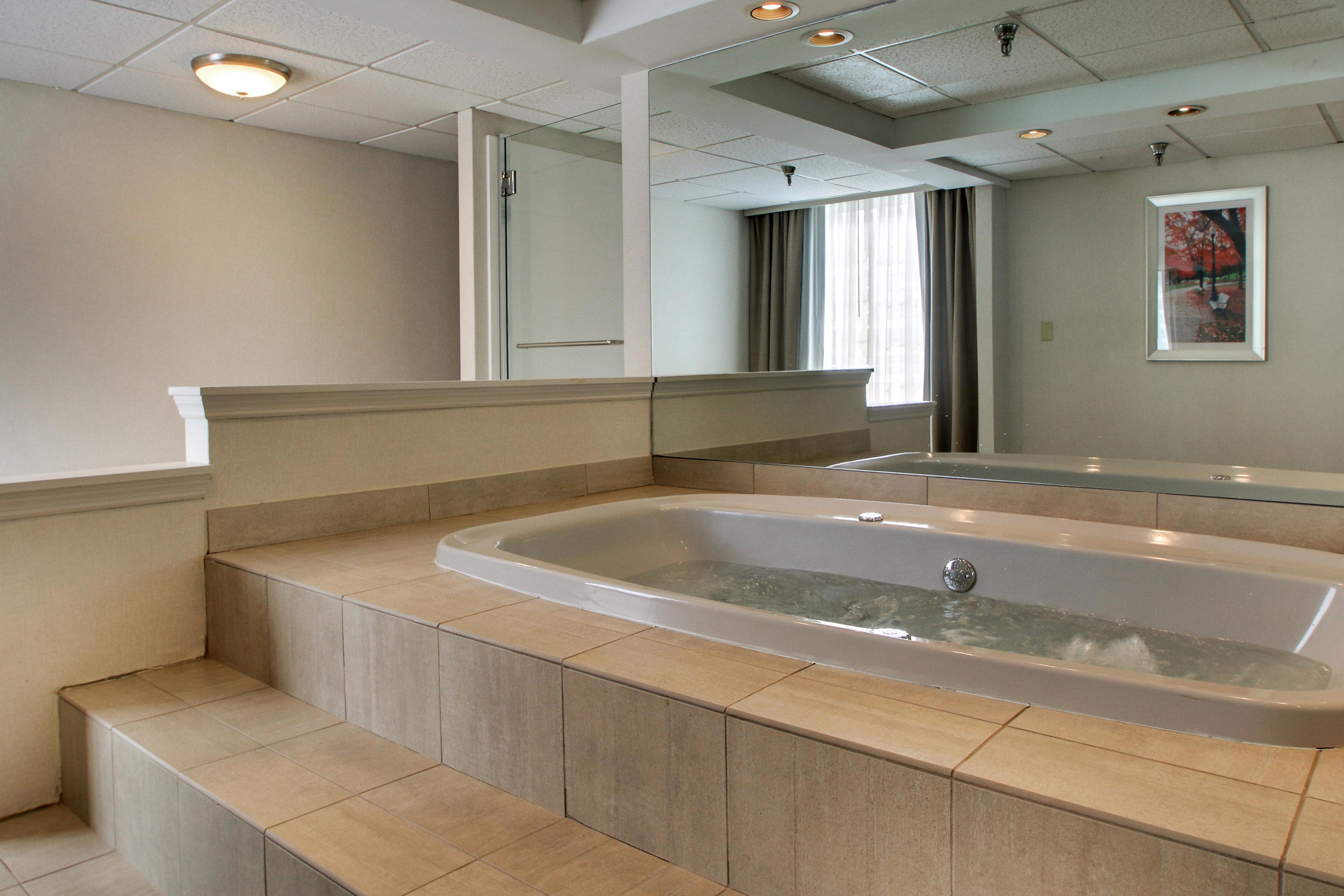 Holiday Inn Express Poughkeepsie By Ihg Exteriör bild