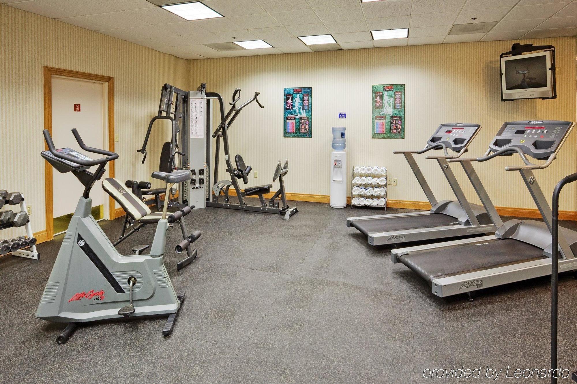 Holiday Inn Express Poughkeepsie By Ihg Exteriör bild