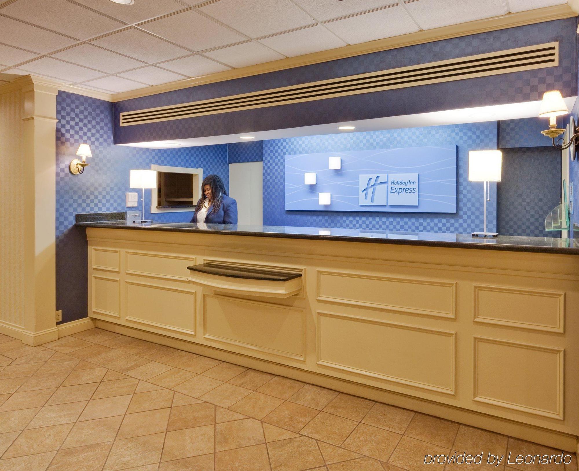 Holiday Inn Express Poughkeepsie By Ihg Exteriör bild